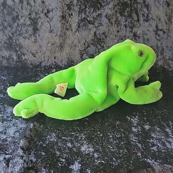 TY 1993 Legs the frog beanie baby